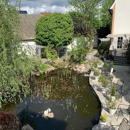 Spreezeit מלון לובנאו